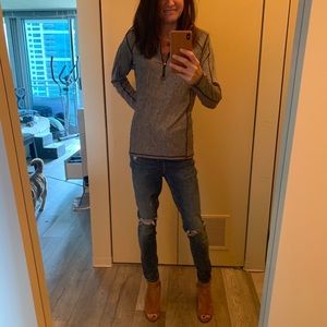 Long-sleeve and Sleeveless Women’s Golf Shirts